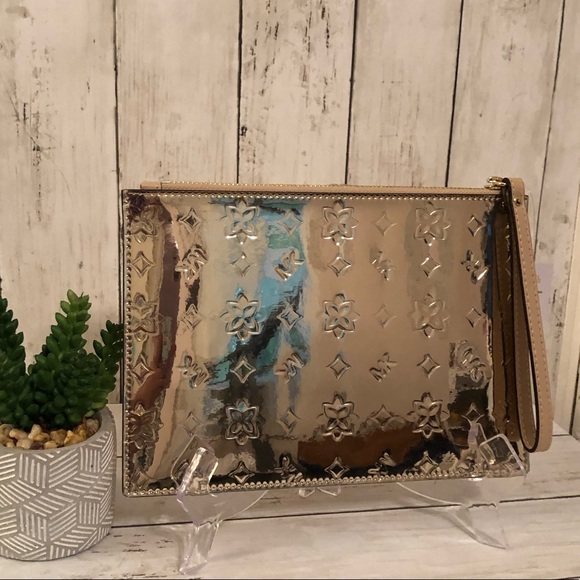 🌸 Michael Kors XL Zip Clutch Wristlet - Picture 7 of 9